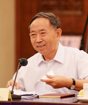 着力解决中小学生课外负担重问题