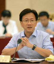 对公立学校的“管理定位”影响“减负”效果