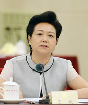培育政府有为市场有效的教育服务衔接体系