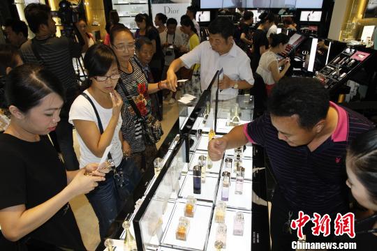 海南拟新增海口市区、琼海市离岛免税购物店