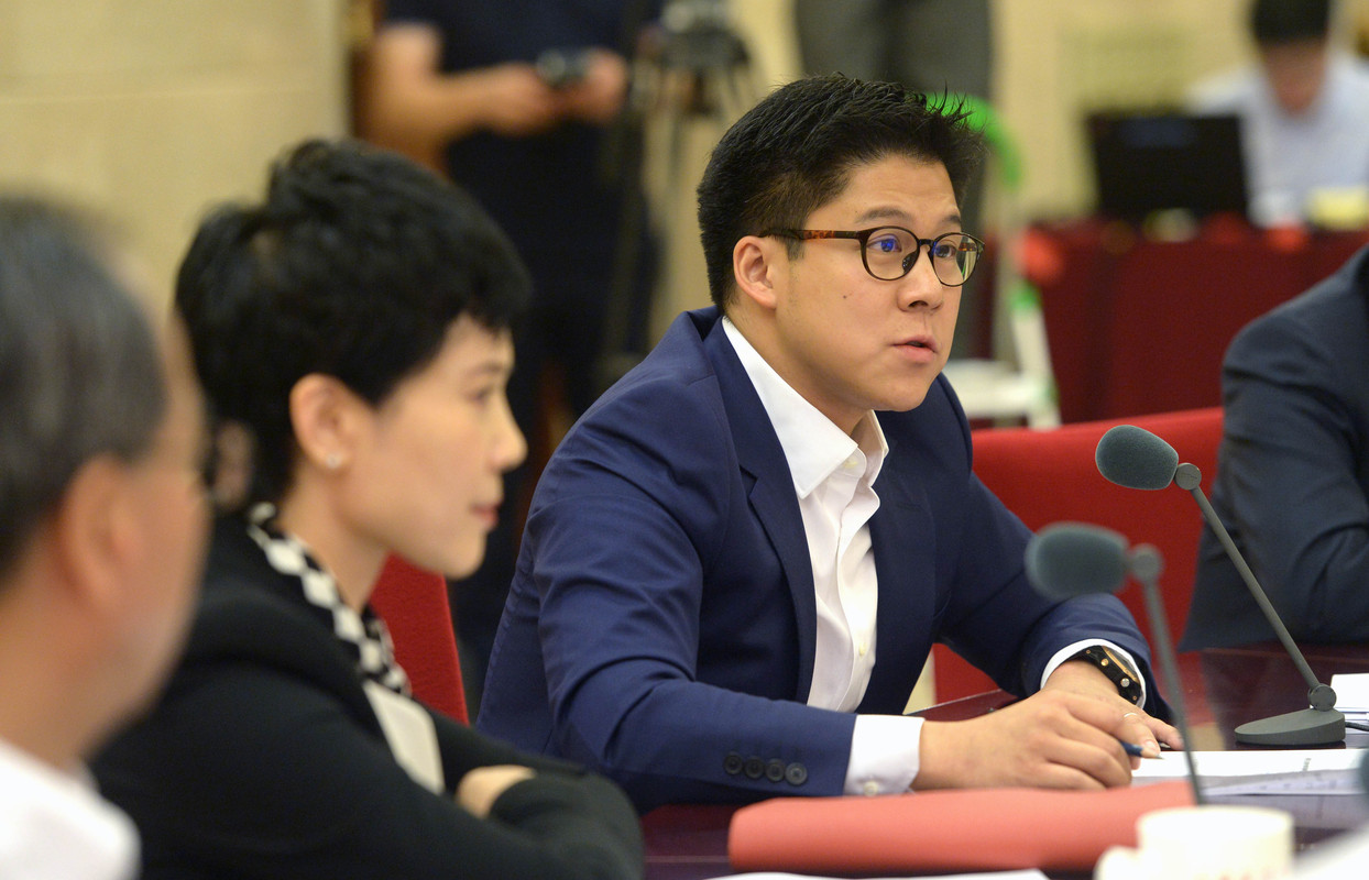 全国政协“推动粤港澳大湾区建设，深化内地与港澳互利合作”双周协商座谈会