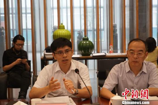图为宁波海归企业交流会 李伟强 摄