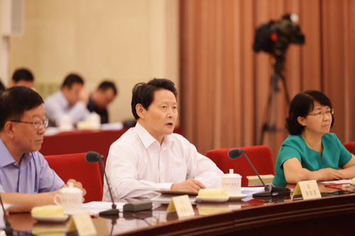 李智勇委员发言。
