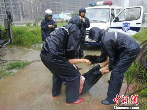 点击进入下一页