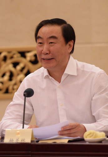 杨关林。