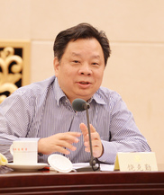 坚持公立医院的公益性