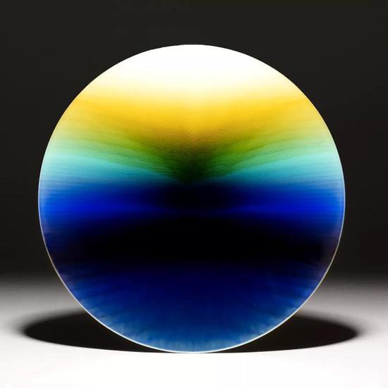 彩釉瓷盘，德田八十吉 三代 (Tokuda Yasokichi III，1933–2009), 1992年