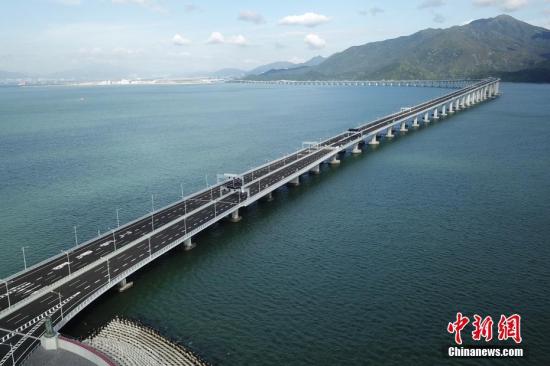 图为港珠澳大桥香港段。<a target='_blank' href='http://www.chinanews.com/'>中新社</a>记者 李志华 摄