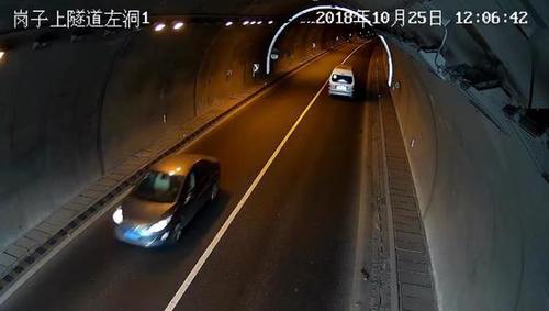 男子雅西高速疯狂逆行33公里！两次拒绝民警指令，理由让人无语