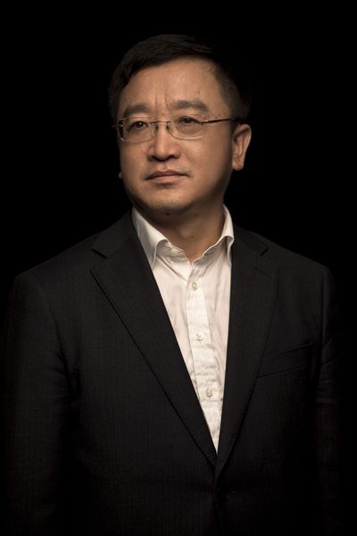 阎晶明