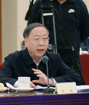 关于新能源汽车发展与管理的政策建议