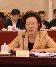 破解电动汽车充电难问题