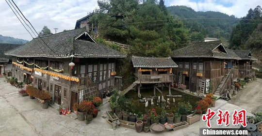 点击进入下一页