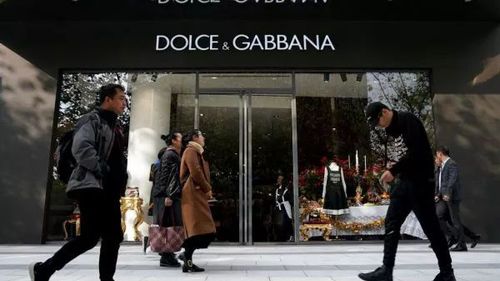 ▲一家位于中国的D&G门店（图片源自外媒）