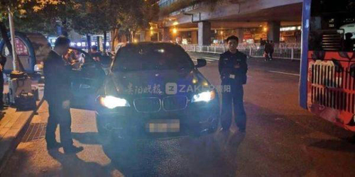 老赖夫妻相互举报对方有豪车 双双被法院拘留