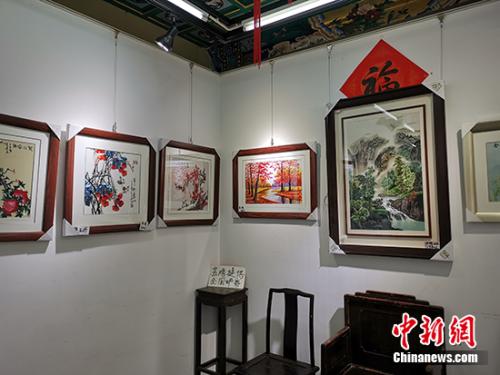 点击进入下一页