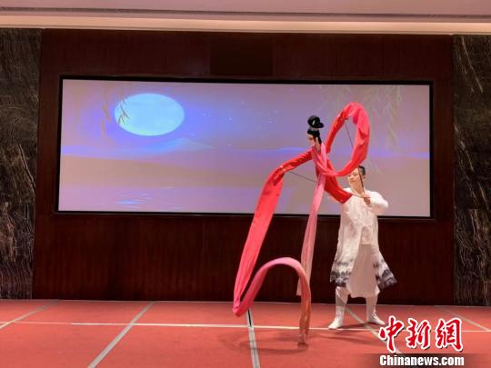 抢救文化记忆口述AR图书《了不起的非遗》首发