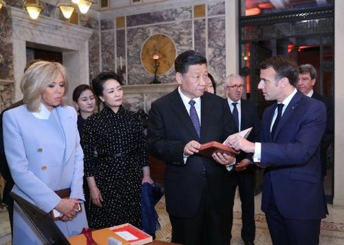 点击进入下一页