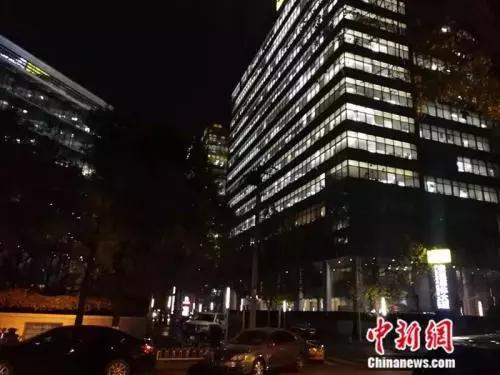 点击进入下一页