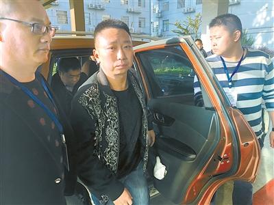 点击进入下一页