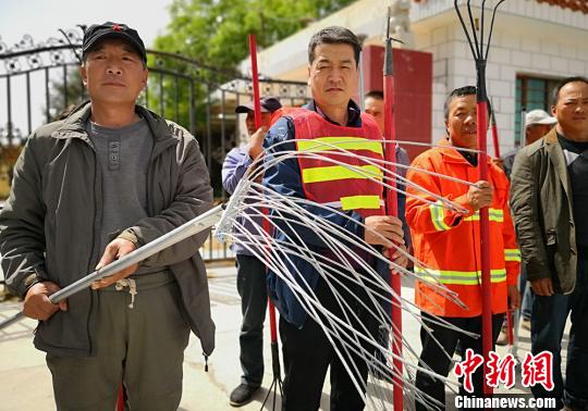 甘肃酒泉消防“破”难题“立”新招创新农村防火模式