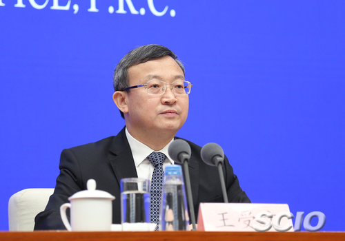 商务部副部长兼国际贸易谈判副代表王受文（张馨 摄）