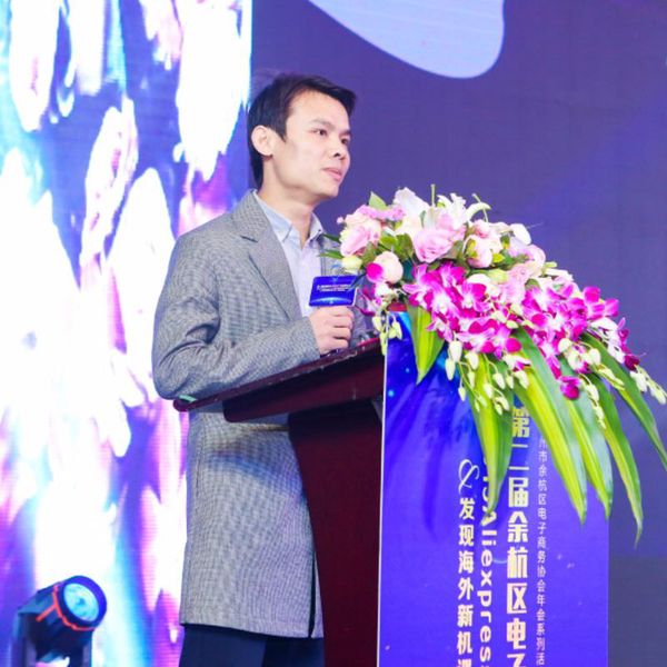 图为李儒月