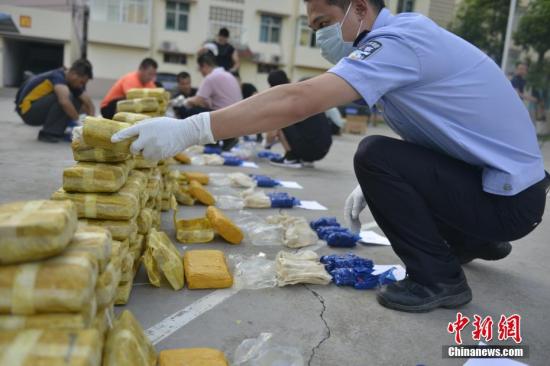 点击进入下一页