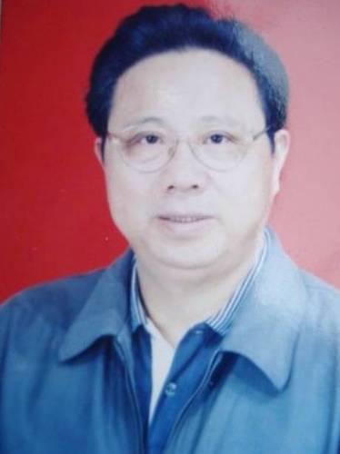操场埋尸案进展：原校长否认对邓世平被杀一事知情