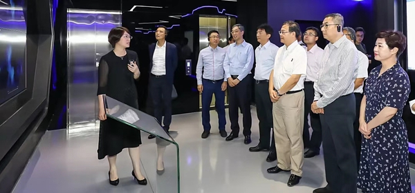 赋能大数据打造智慧城市，上海市政协港澳台侨委开展专题视察4