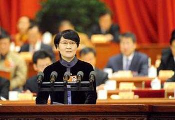 第十、十一、十二届全国政协委员，民建中央调研部原部长蔡玲：我们现在看到了，八项规定不是一阵风