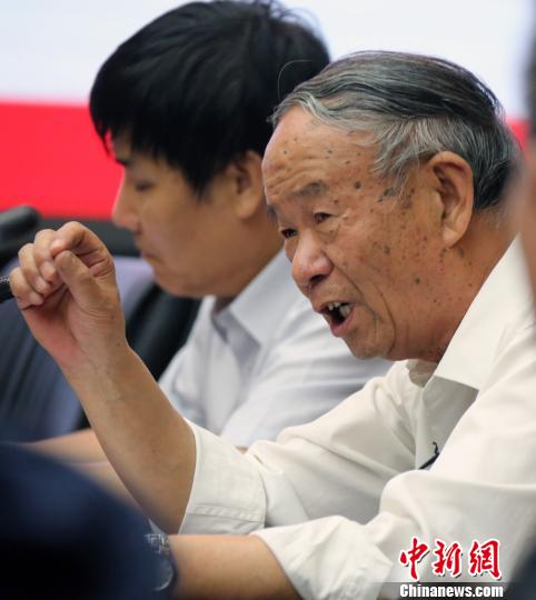 徐万邦先生出席活动并致辞。　任海霞 摄