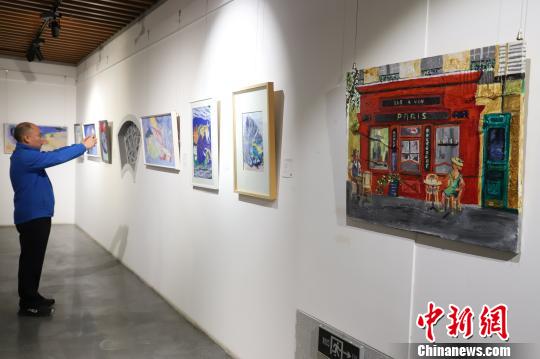 图为展览活动现场。　瞿宏伦 摄