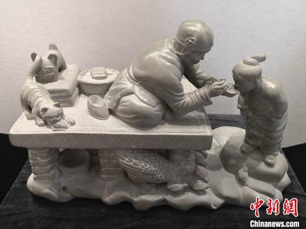 工艺美术大师作品展示。　阿琳娜 摄