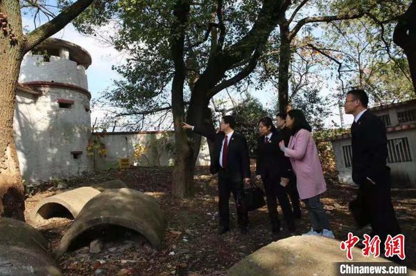 检察机关实地调研勘察。杭铁检 供图