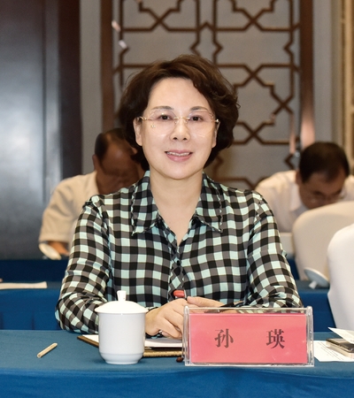 吴忠市政协主席  孙瑛