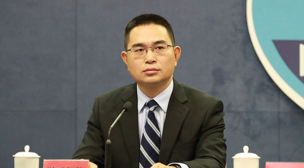 国台办经济局副局长陈斌华