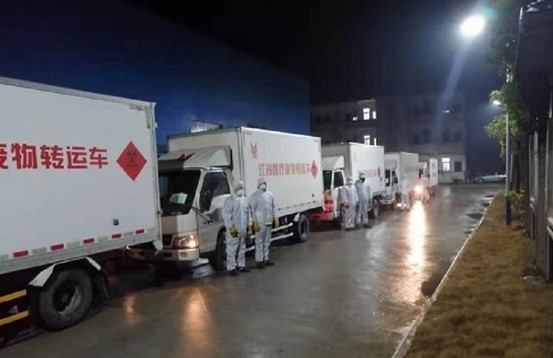 中国节能所属中国节能生态荆州公司医疗废物转运车整装待发