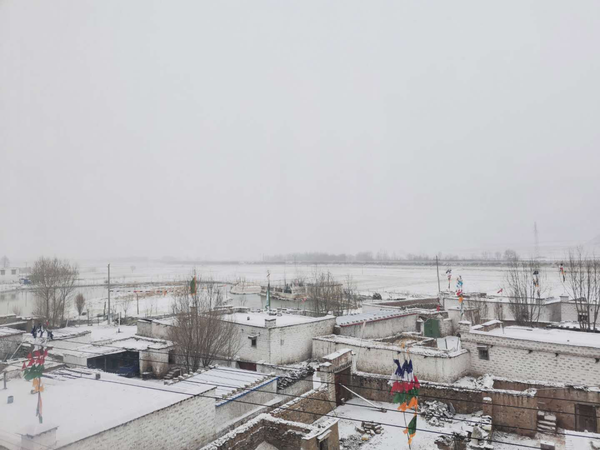 雪后的古荣镇