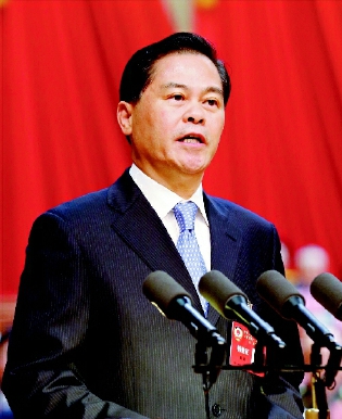 中共云南省委书记、省人大常委会主任陈豪出席会议并讲话