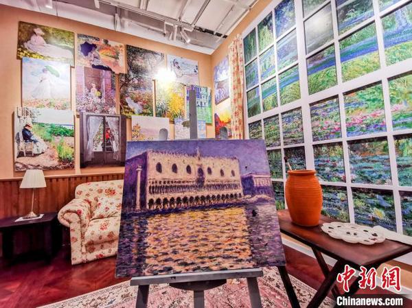 在见境美术馆内，布置有《画室》、《蒙托尔热街》、《蛙塘》、《午餐花园》等展厅。主办方供图