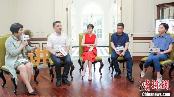 沪曲艺名家谈重建市场信心：“云戏曲”打开文化新路