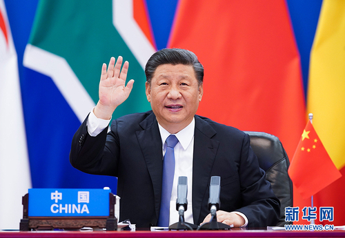 6月17日晚，国家主席习近平在北京主持中非团结抗疫特别峰会并发表题为《团结抗疫　共克时艰》的主旨讲话。 本次峰会由中国和非洲联盟轮值主席国南非、中非合作论坛共同主席国塞内加尔共同发起，以视频方式举行。 新华社记者 黄敬文 摄