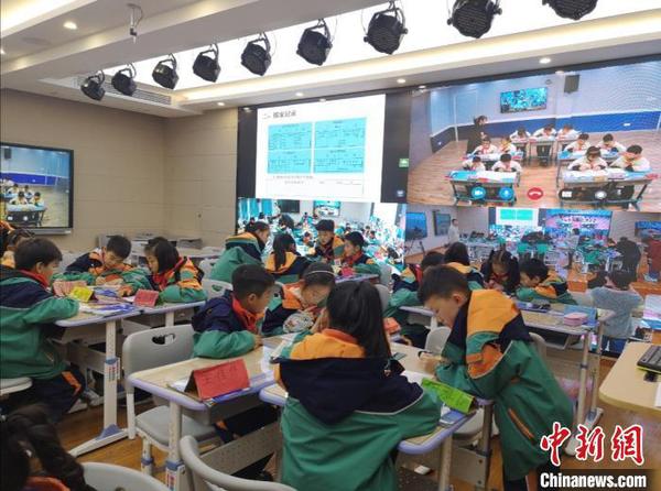 点击进入下一页
