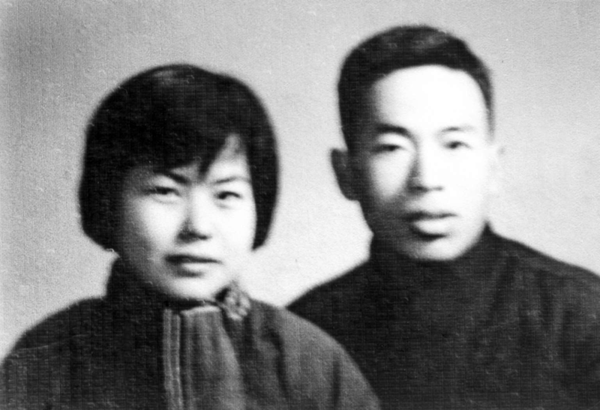 7樊锦诗与彭金章的结婚照