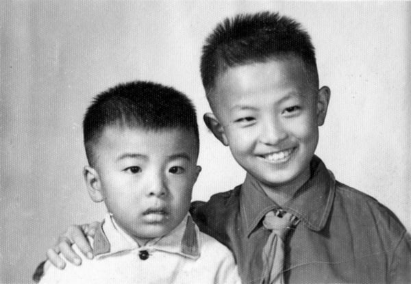 8 樊锦诗与彭金章的两个儿子