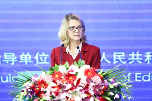 联合国儿童基金会驻华办事处代表芮心月在论坛开幕式上致辞（宋基会供图）