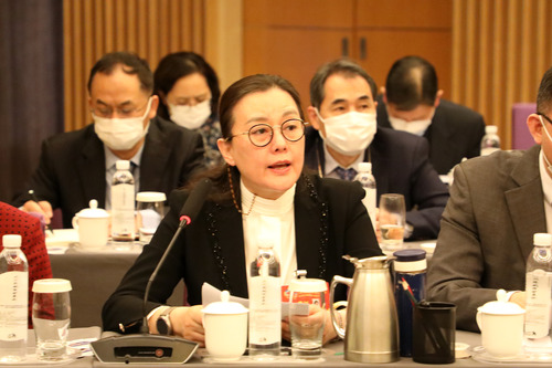 李颖委员发言