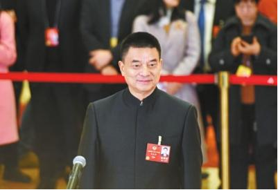 中山装委员
