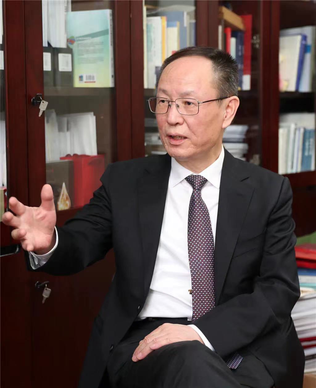 全国政协委员王一鸣:为数字经济发展保驾护航——人民政协网